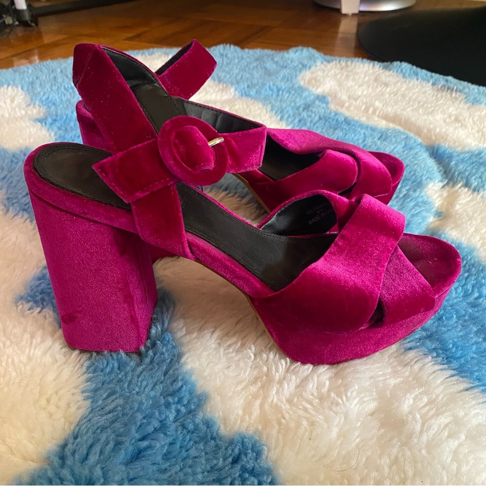 Topshop Magenta Pink/Purple Velvet High Heel Sandals